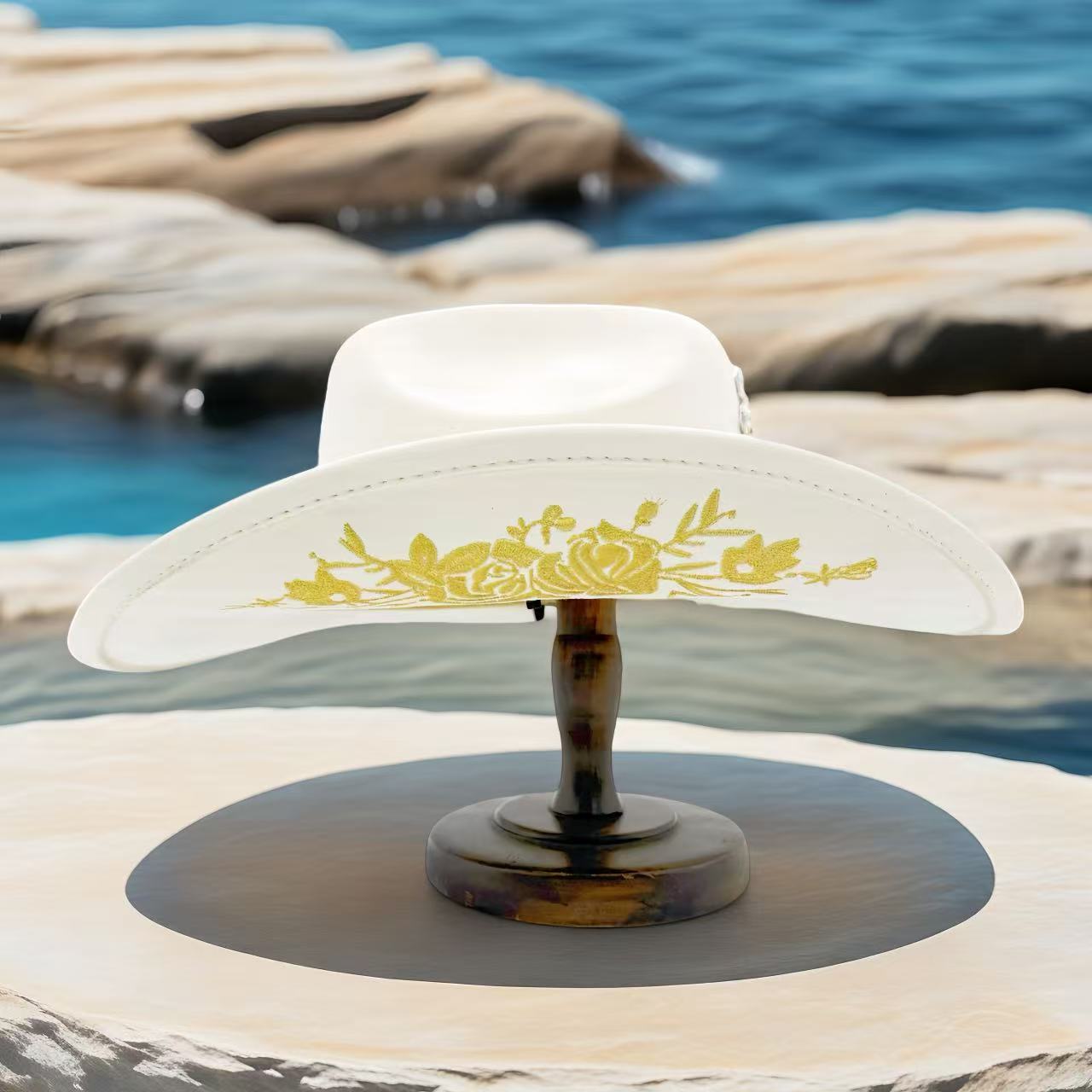 Chapeau de cowboy en paille or - Cowboy Hat Straw avis et prix